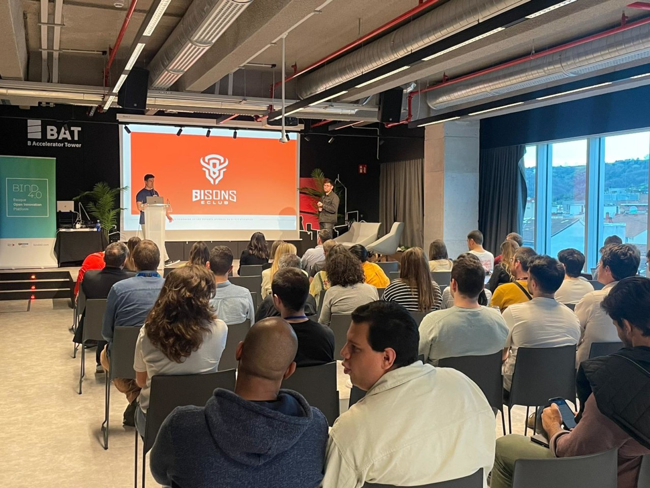 Nuevo Afterwork LA SALVE en la Torre BAT d ela mano de Bind 4.0